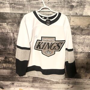 Los Angeles Kings Adidas Size 50 Jersey SIGNED BY #99 Wayne Gretzky !!!!!